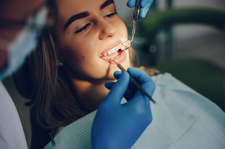 Comment booster votre carrière avec l’assistance dentaire : tout ce que vous devez savoir
