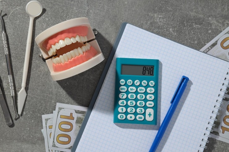 Tarif dentiste : Combien ça coûte de chouchouter votre sourire en 2025 ?