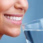 Tout ce que vous devez savoir sur le blanchiment dentaire avec le peroxyde
