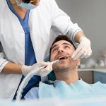 Denturologue : Tout ce que vous devez savoir pour vos prothèses dentaires