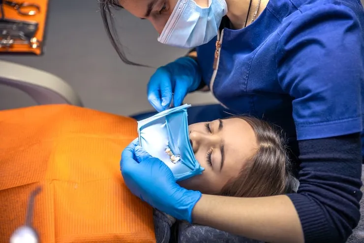 Dentiste d'urgence : Comment gérer le drame dentaire quand ça urge ?