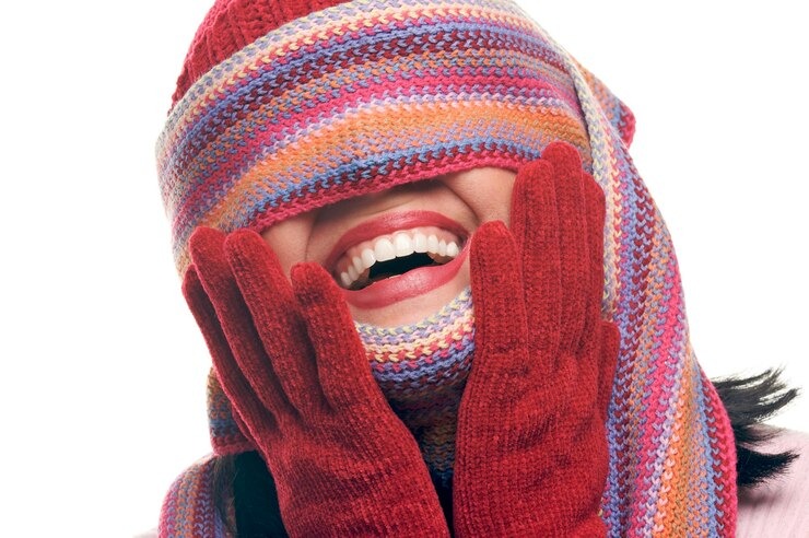 Une seule dent sensible au froid : pourquoi ça fait mal et comment y remédier