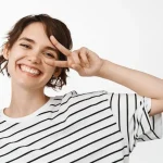 Comment avoir un smile dentaire de star : tous les secrets pour un sourire éclatant