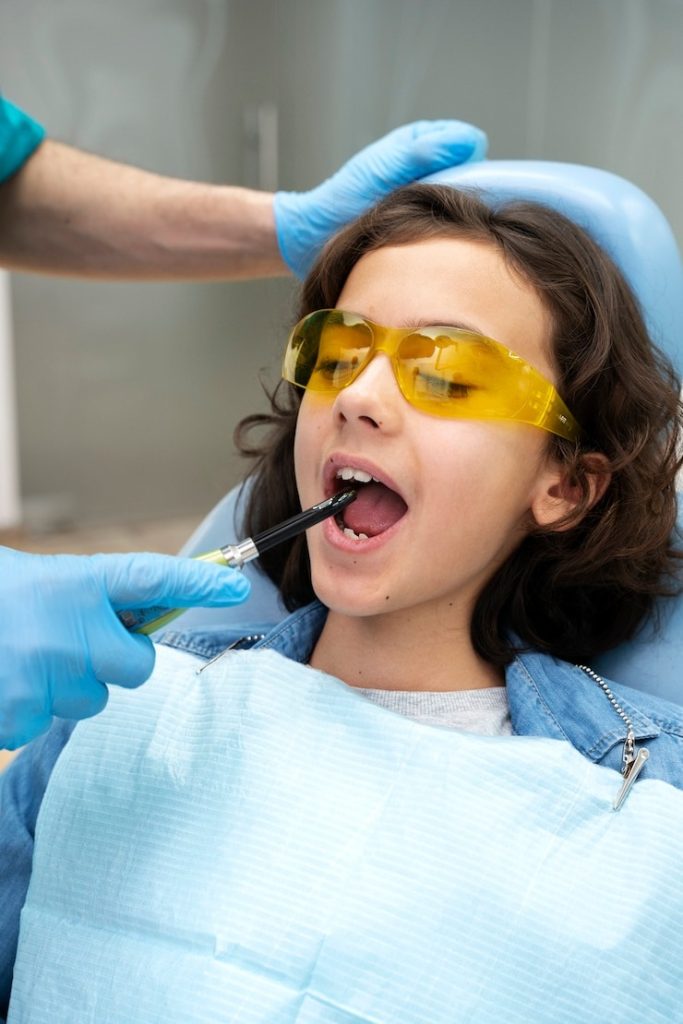 Vous cherchez un dentiste Jonquière pour un sourire qui claque ?