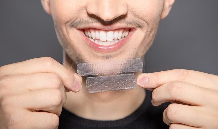 Comment utiliser un adhésif dentaire pour sauver votre sourire