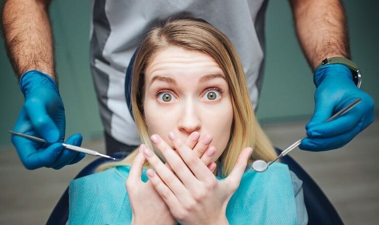 Mal gencive que faire: Tout ce que vous devez savoir pour apaiser vos gencives