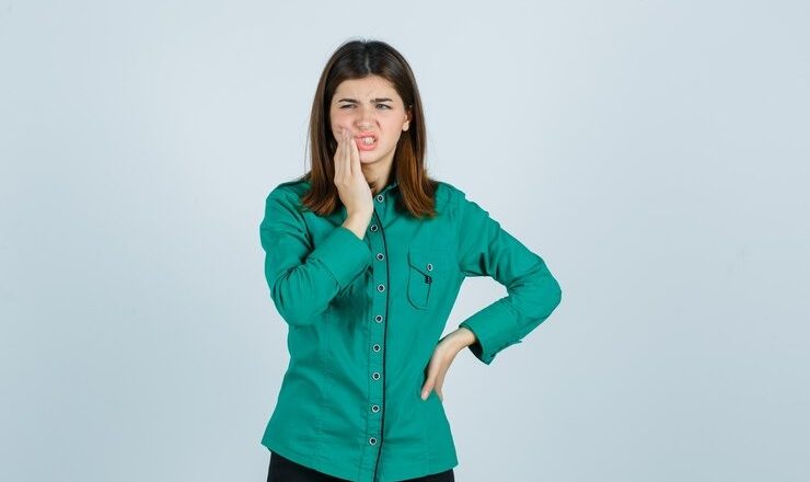 Comment gérer la douleur carie sans perdre votre sourire ?