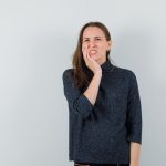 Comment soulager mal de dent dent blanche : astuces pour un sourire éclatant sans douleur