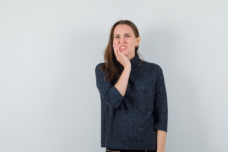 Comment soulager mal de dent dent blanche : astuces pour un sourire éclatant sans douleur