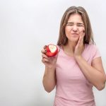 Comment prendre soin de vos caries : le guide ultime pour un sourire éclatant