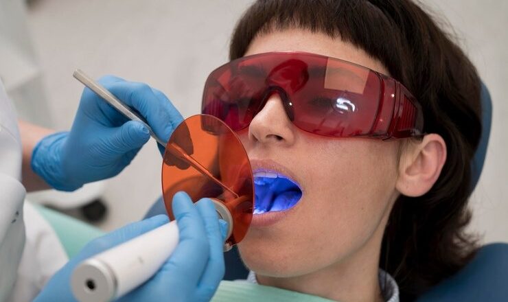 Blanchiment dentaire dentiste prix : Tout ce que vous devez savoir pour un sourire éclatant en 2025 !