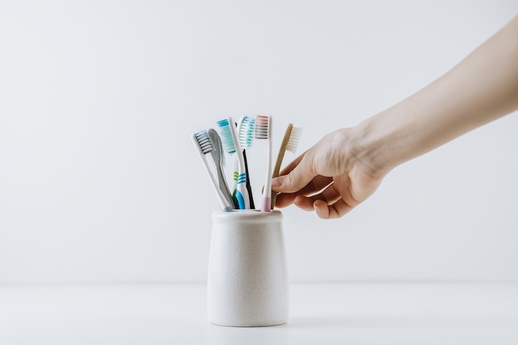 Comment adopter une hygiène dentaire au top pour un sourire qui déchire
