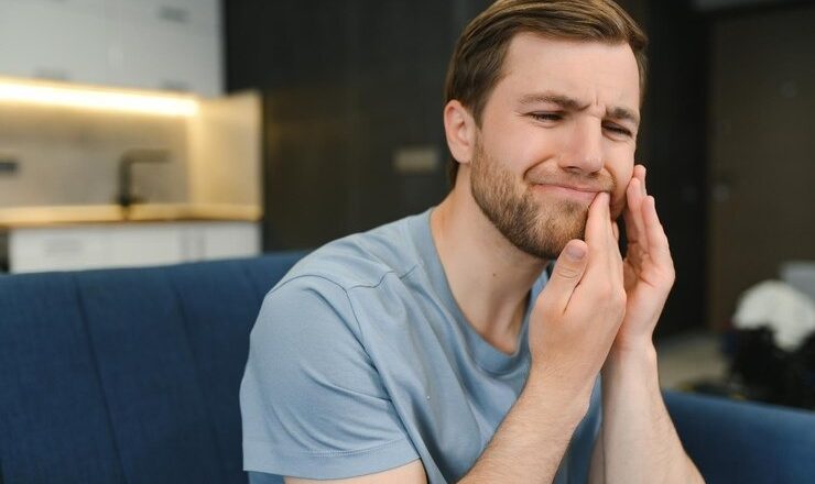 Mal de dent : que faire pour soulager la douleur quand ça fait un mal de chien ?