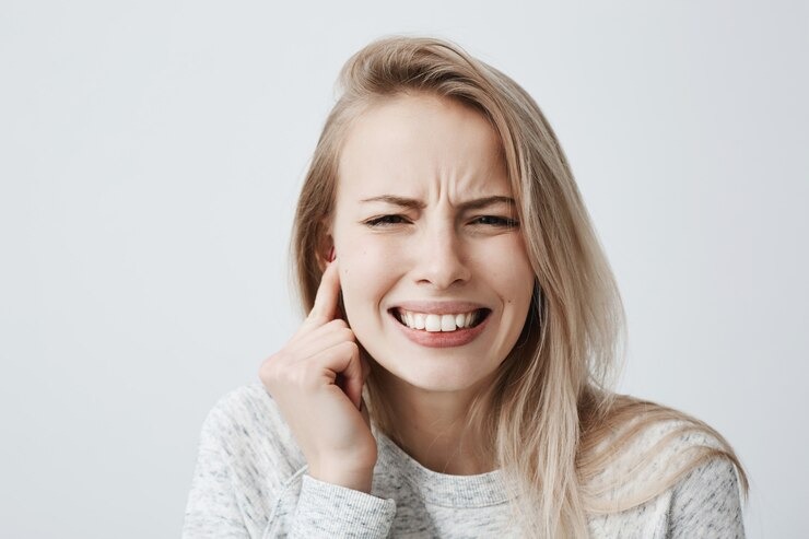 Pourquoi vous avez une gencive sensible et comment la chouchouter ?