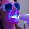 Comment faire briller ton sourire avec D Dent : ton guide ultime pour des dents éclatantes