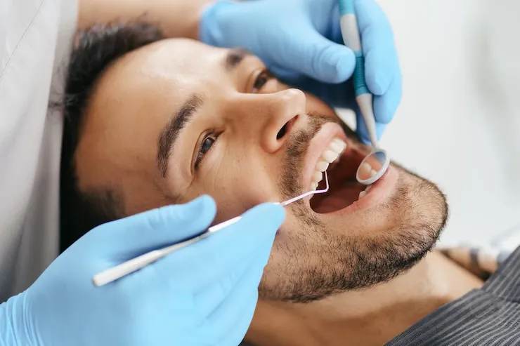 Dentiste : Ton allié indispensable pour un sourire qui claque !