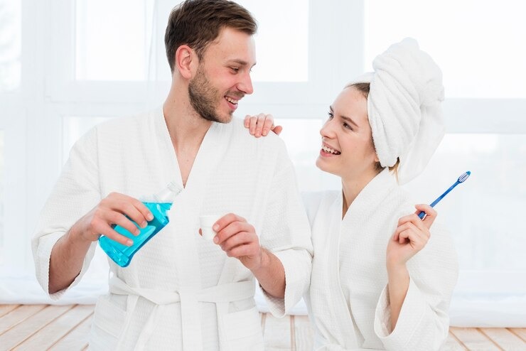 Comment transformer ton sourire avec un bain de bouche blanchissant
