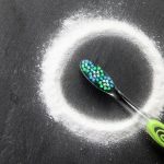 Bicarbonate pour les dents : Le secret pour un sourire éclatant ?